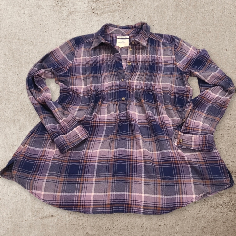 American Eagle Outfitters Legging Fit Plaid Top Size Medium